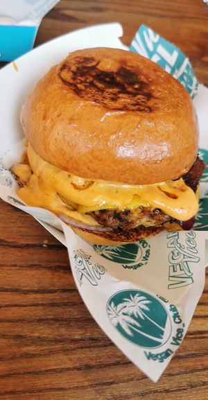 Bacon cheese burger at Vegan Vice in Cambridge