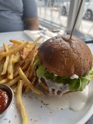 Bean burger (also had the cilantro dressing on it)  at El Punto Vegano in Catano