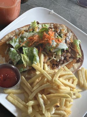 Gyro  at El Punto Vegano in Catano