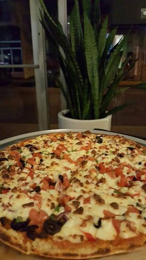 Cassava Pizza at El Punto Vegano in Catano