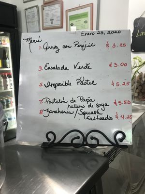 Home-cooked lunch menu of the day  at El Punto Vegano in Catano