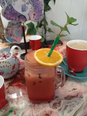 Good juice options at Mad Hatterz in Yungaburra