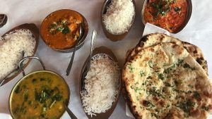 Dahl and Garlic Naan bread  at Bombay Grill in Miami Beach