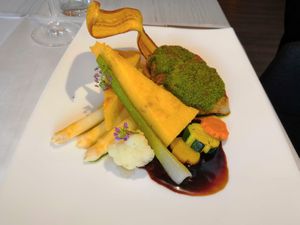 Polenta und weisse Spargel at Frederick in Ruggell