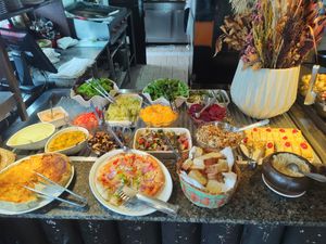 salad buffet at Setentaesete in Garopaba