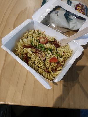 Pesto pasta - pretty good size, $9 at Discover Milford Sound Information Centre in Milford Sound