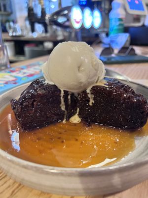 Pudding  at The Roundhill in Brighton