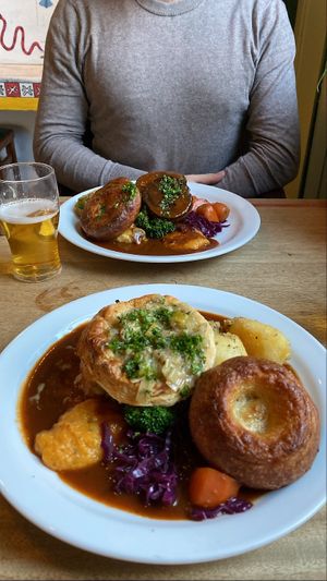 Sunday roasts  at The Roundhill in Brighton