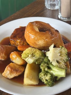 Roast   at The Roundhill in Brighton
