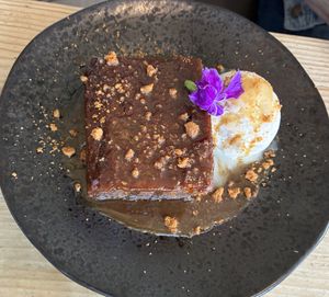 Dessert  at The Roundhill in Brighton