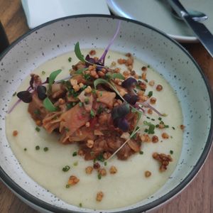 Vegan pulled pork at Onda in Richmond