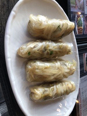 D24 bean sprouts roll - bean sprouts, dried tofu , cilantro , ginger , wrapped with Vietnamese rice papers   at Unit Su Vege in Philadelphia