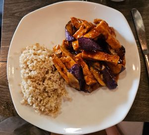 Eggplant w/ Tofu at Unit Su Vege in Philadelphia