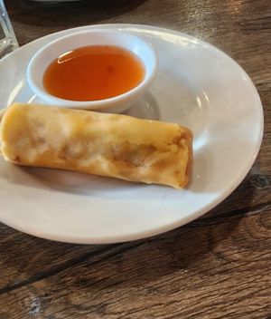 Spring roll at Unit Su Vege in Philadelphia