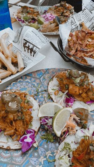 Vegan tacos at The Hen's Teeth in Alicante