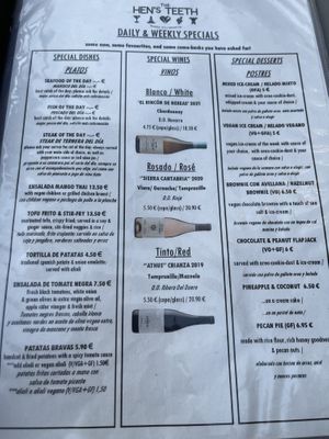   at The Hen's Teeth in Alicante