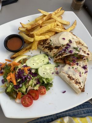 Quesadilla with chikken. Delicious  at The Hen's Teeth in Alicante