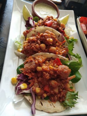 Fajitas at The Hen's Teeth in Alicante