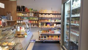 Interior at Vier Linden - Goldbrunnenplatz in Zurich