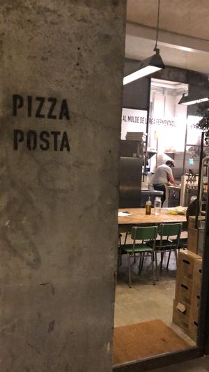 local  at Pizza Posta in Madrid