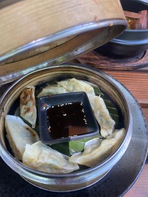 Dumplings at Feel Seoul Good in Berlin