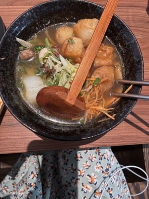 red bowl  at Feel Seoul Good in Berlin