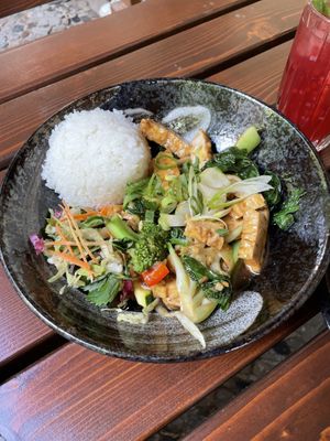 Dau Xao Ngu Sac  at Feel Seoul Good in Berlin