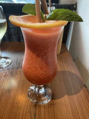 Haru Haru cocktail  at Feel Seoul Good in Berlin