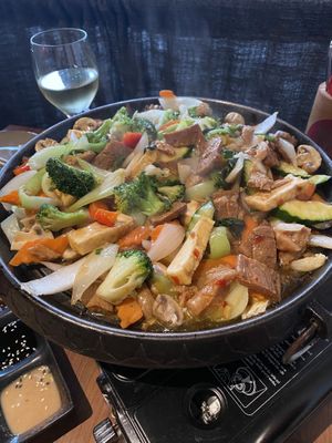 Bapsang BBQ for two people: Stage 2 – add the soy meat strips  at Feel Seoul Good in Berlin