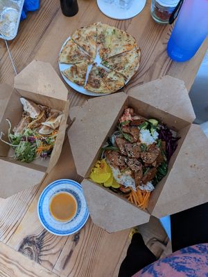 Pancake (08), Mandu Kimchi (10), Bibimbab (B3) at Feel Seoul Good in Berlin