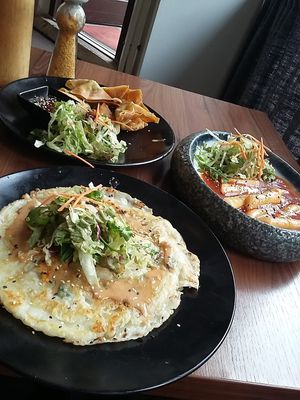 Three solid starters at Feel Seoul Good in Berlin