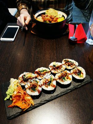 Seaweed rolls and Bibimbap at Feel Seoul Good in Berlin