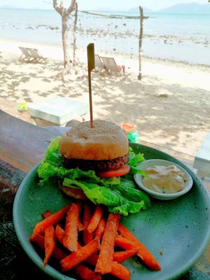 Veggie Burger. at Indie Beach in Koh Chang