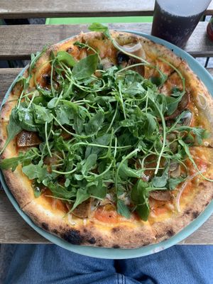 Medium Pizza: Tomato Sauce, Vegan Cheese, Roquette, Champignons, Onions, Vegan Salami, Garlic Oil  at Happiz - Monge in Paris