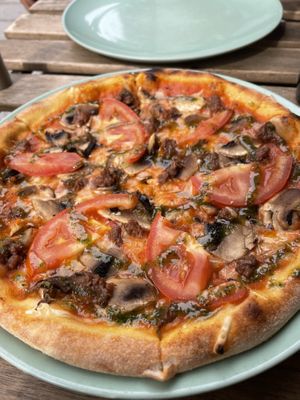 Vegan Pizza with beyond meat, tomato and mushroom  at Happiz - Monge in Paris