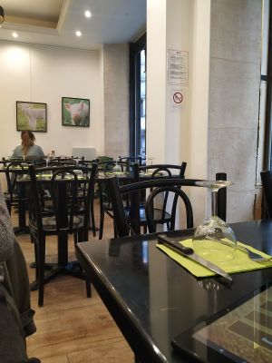 Inside at Happiz - Monge in Paris