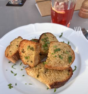 garlic bread & homemade ice tea   at Hirscheneck in Basel