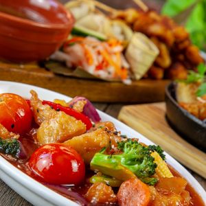 sweet and sour vegan bites from Banana Tree at Banana Tree - Maida Vale in West London