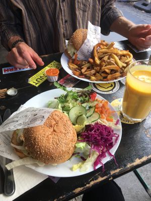 Burger menus   at Yoyo Foodworld in Berlin