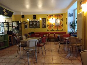 Sala interna at Yoyo Foodworld in Berlin