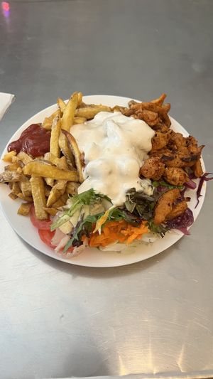 Großer Gyrosteller.   at Yoyo Foodworld in Berlin