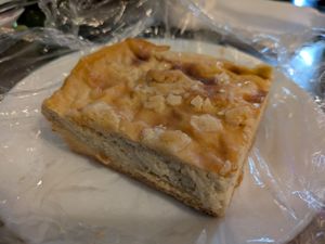 Cheesecake. Not super flavourful but it wasn't terrible at Yoyo Foodworld in Berlin