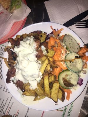 gyros with fries at Yoyo Foodworld in Berlin