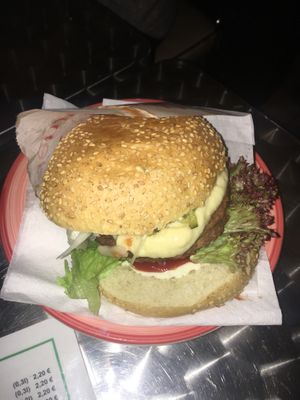 burger  at Yoyo Foodworld in Berlin