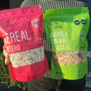 Cereal and granola at Mr. Tofu - Avelo Market in Puebla