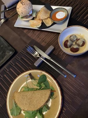 Kofta in salsa al curry e altri saucer  at GingerGi in Padua