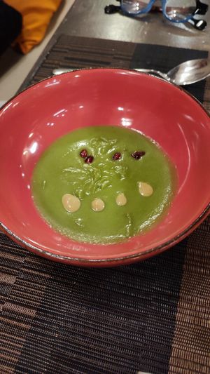 Vellutata di broccoli con gocce di senape at GingerGi in Padua