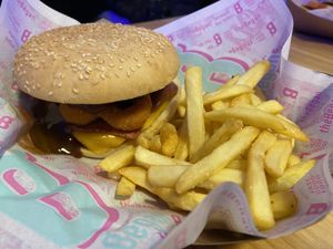 Burger  at The Began in Valencia