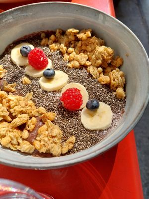 Açai Bowl at Plain in Vienna