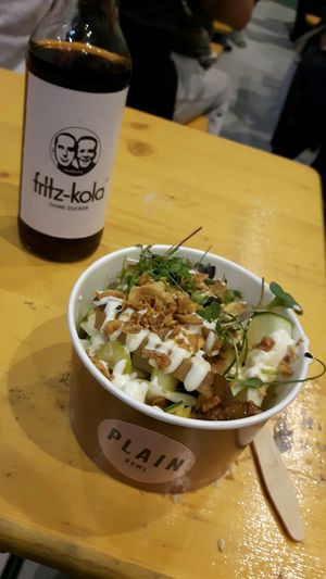 Duck bowl vegan planet messe at Plain in Vienna